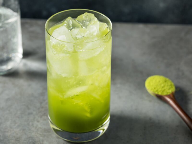 Lemon Matcha Rose Drink