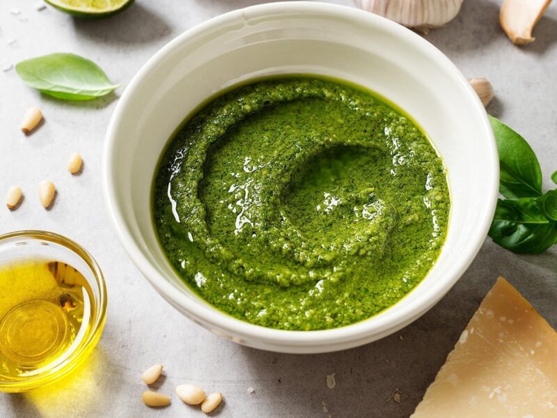 Green Pasta Sauce