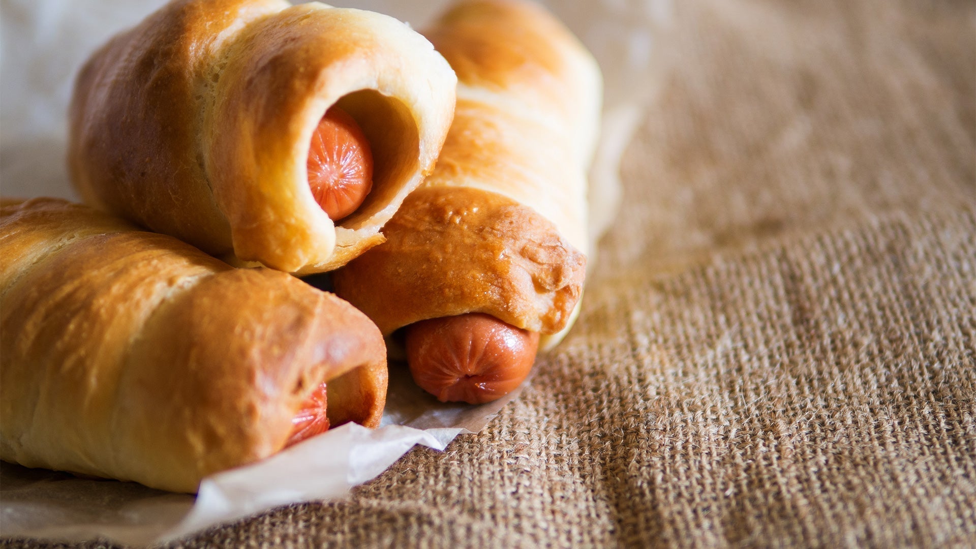 Air Fried Apple and Sausage Rolls